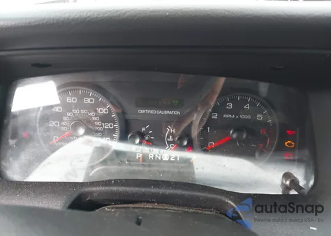 2011 Ford Crown Victoria Police Interceptor z USA, uszkodzony, nr VIN 2FABP7BV2BX159392